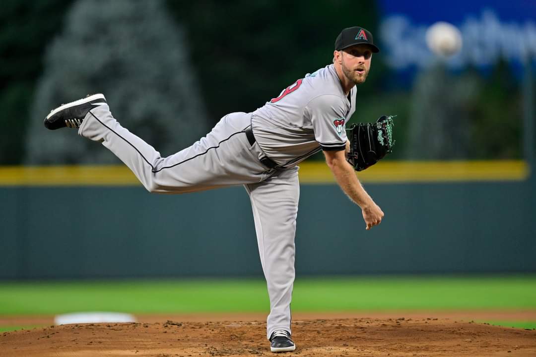 Padres vs D-Backs AyM Sports