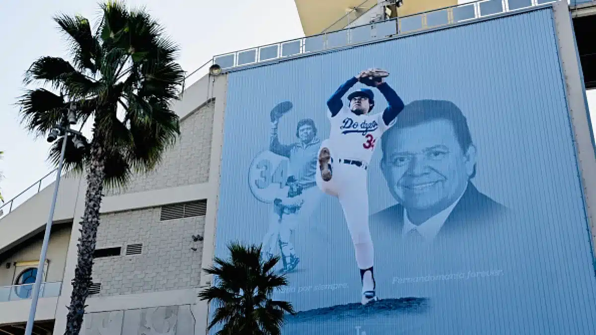 Los Dodgers se preparan para el homenaje a Valenzuela