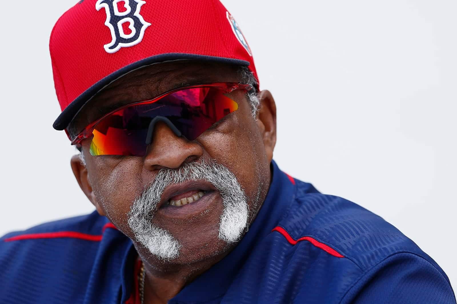 Luis Tiant AYM Sports