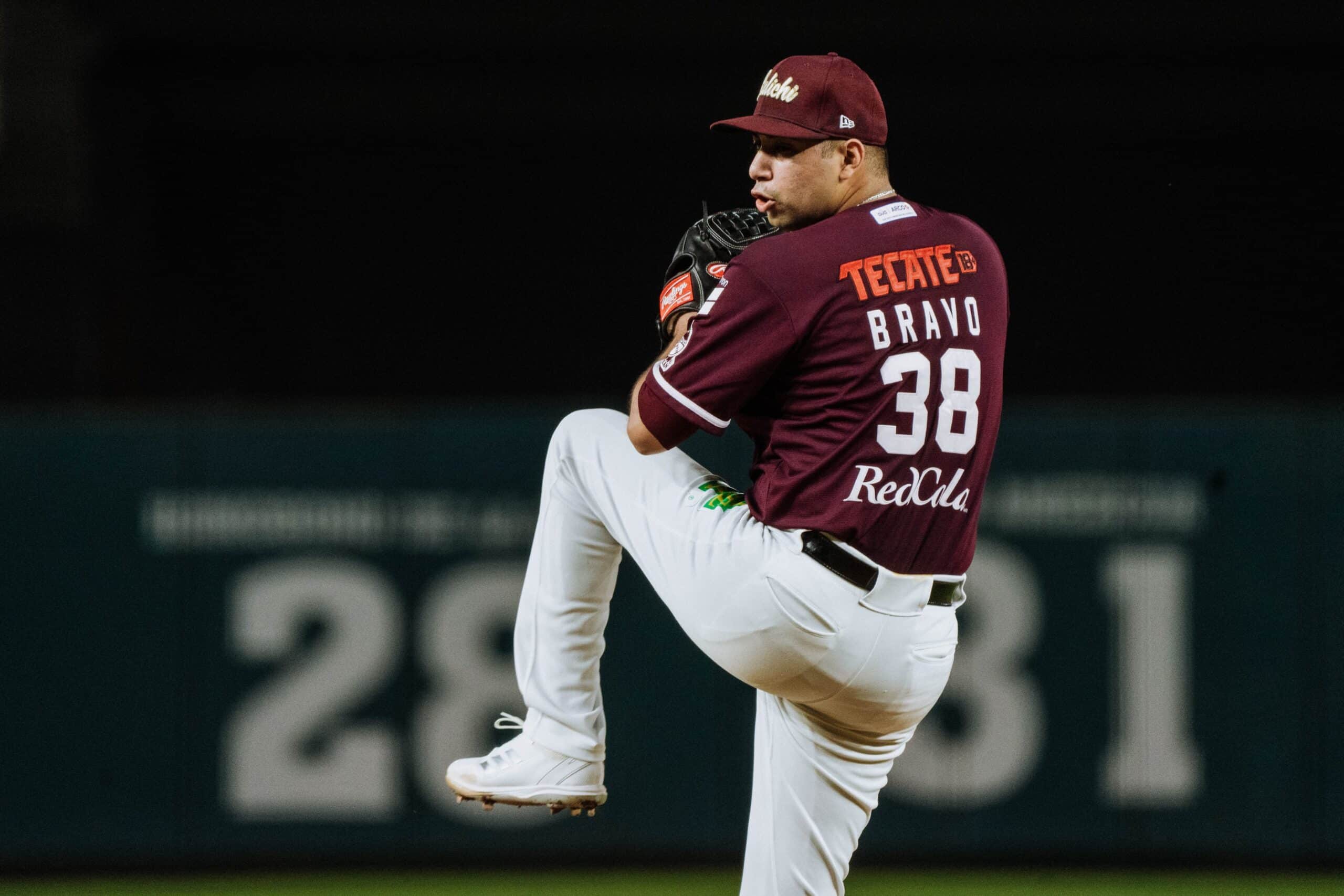 José Luis Bravo subirá a la loma por Tomateros