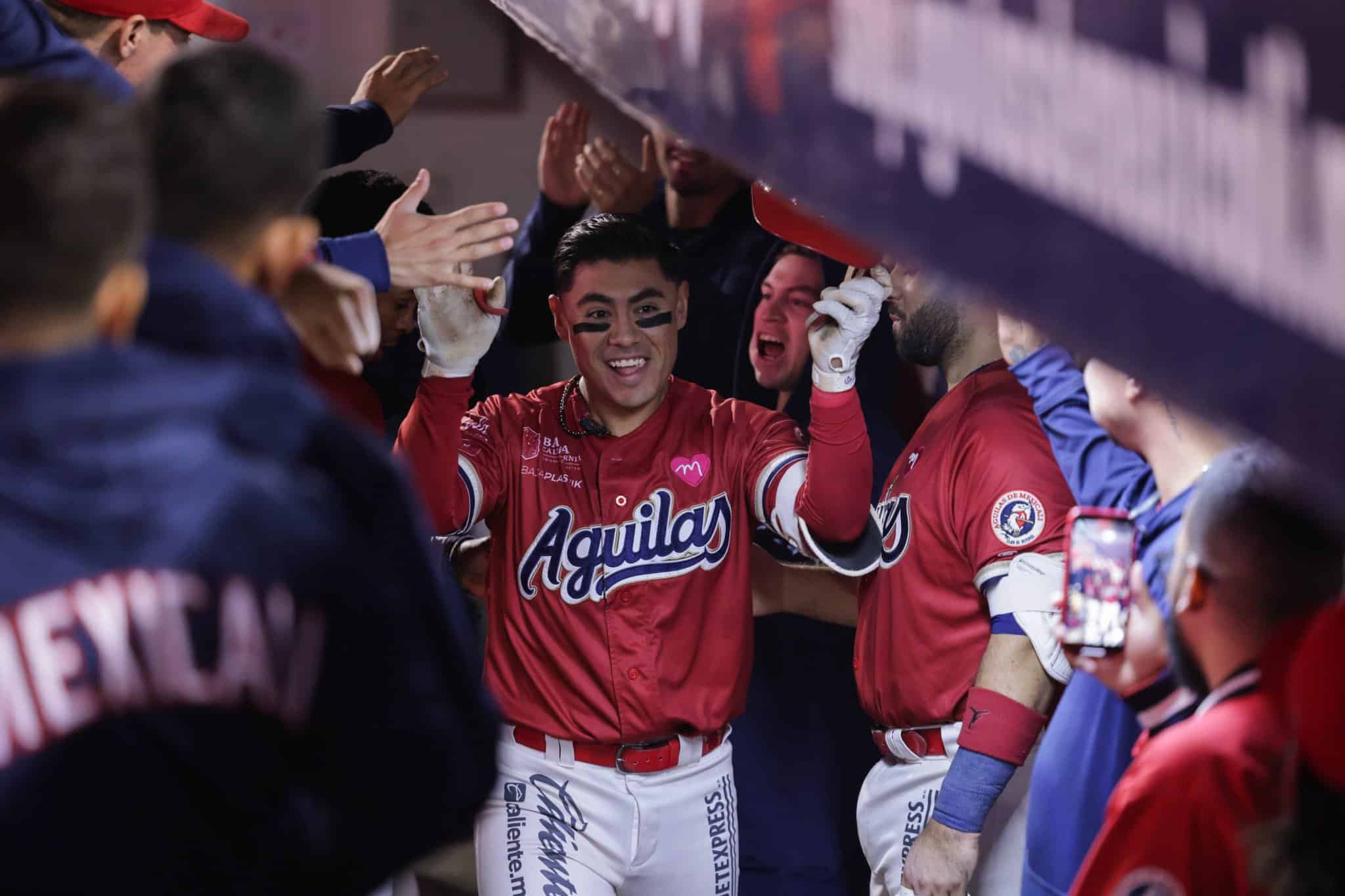 Los Águilas van a la caza de la serie