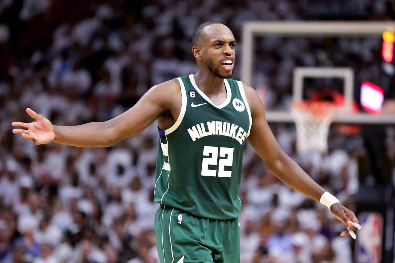 Khris Middleton AYM Sports