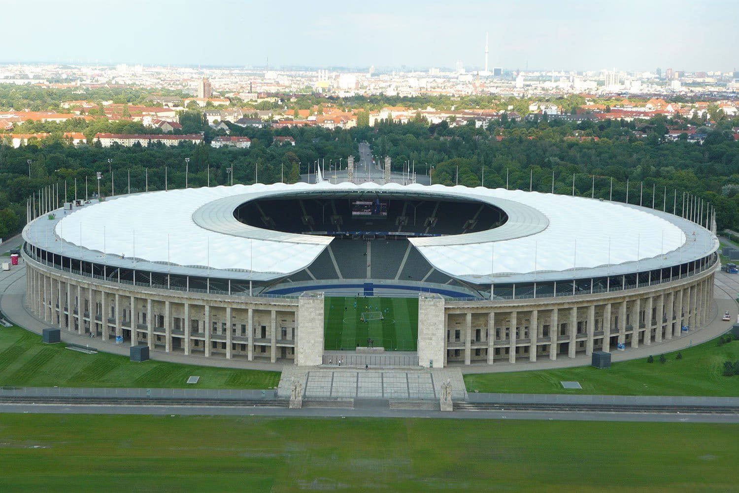 NFL Berlín AYM Sports