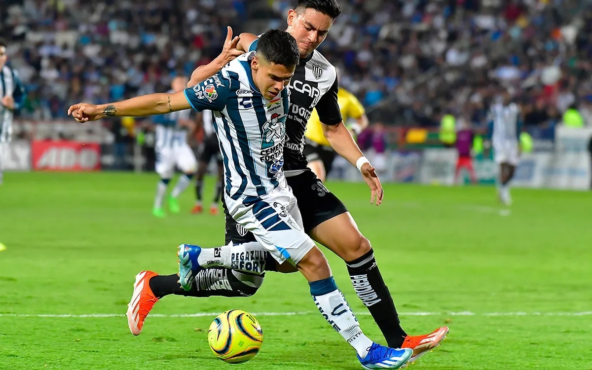 Pachuca vs Necaxa