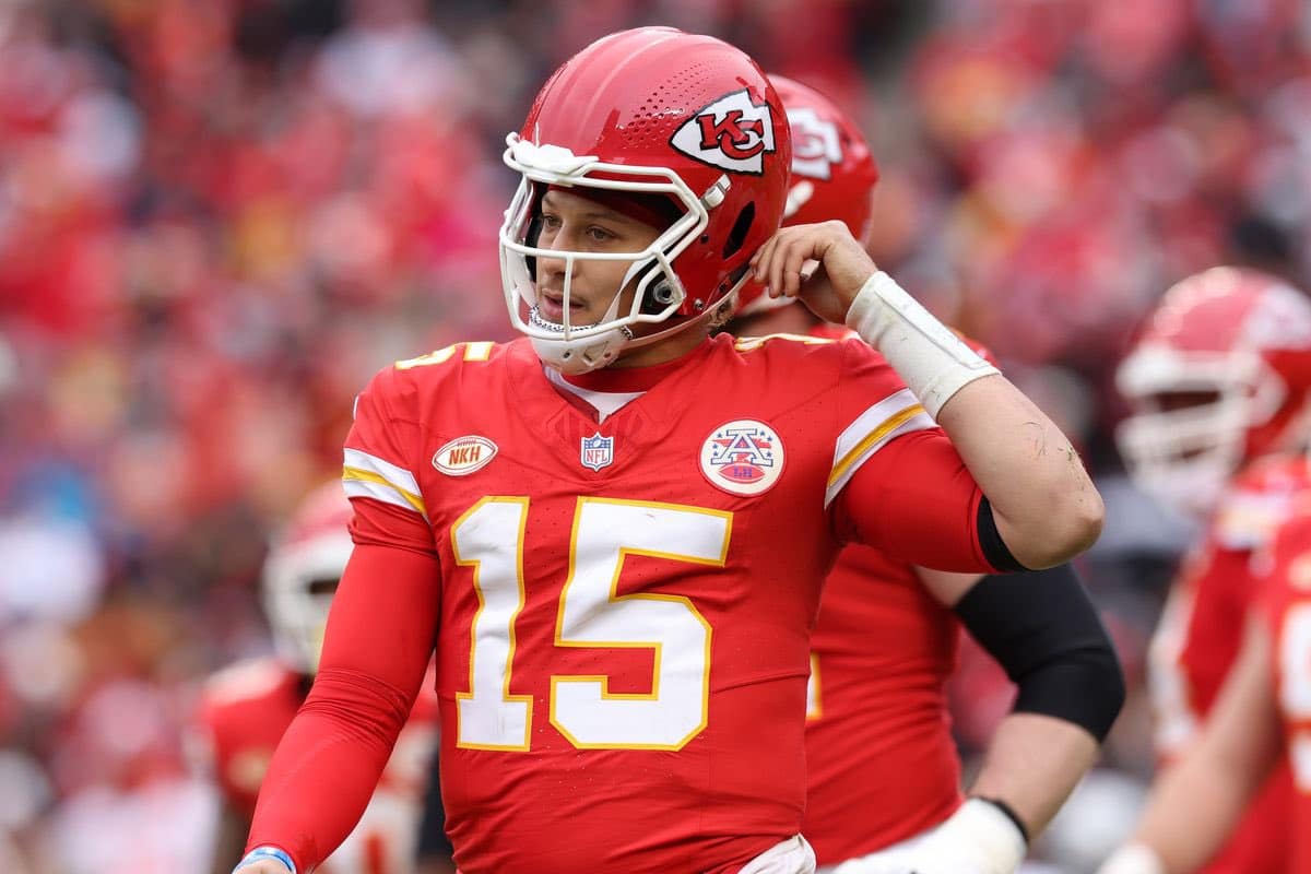 Patrick Mahomes AYM Sports