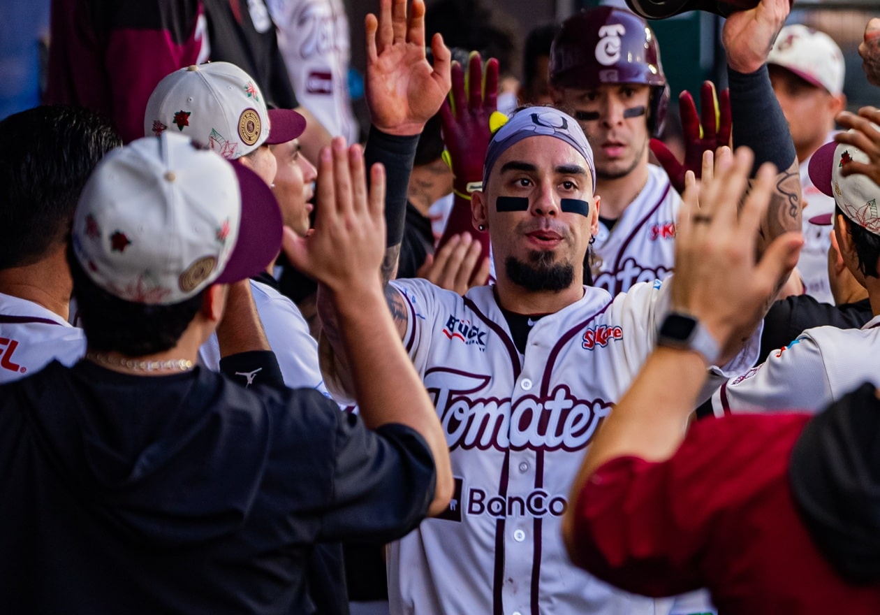 Tomateros sacaron su poderío en casa