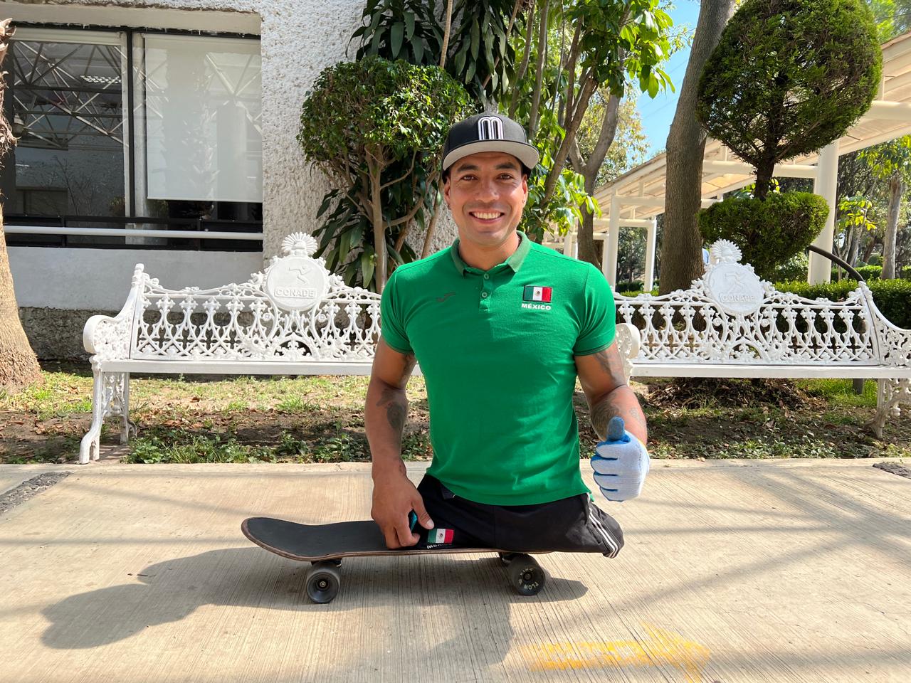 Michel Muñoz, seleccionado de para remo, durante su concentración en las instalaciones de Villas Tlalpan.