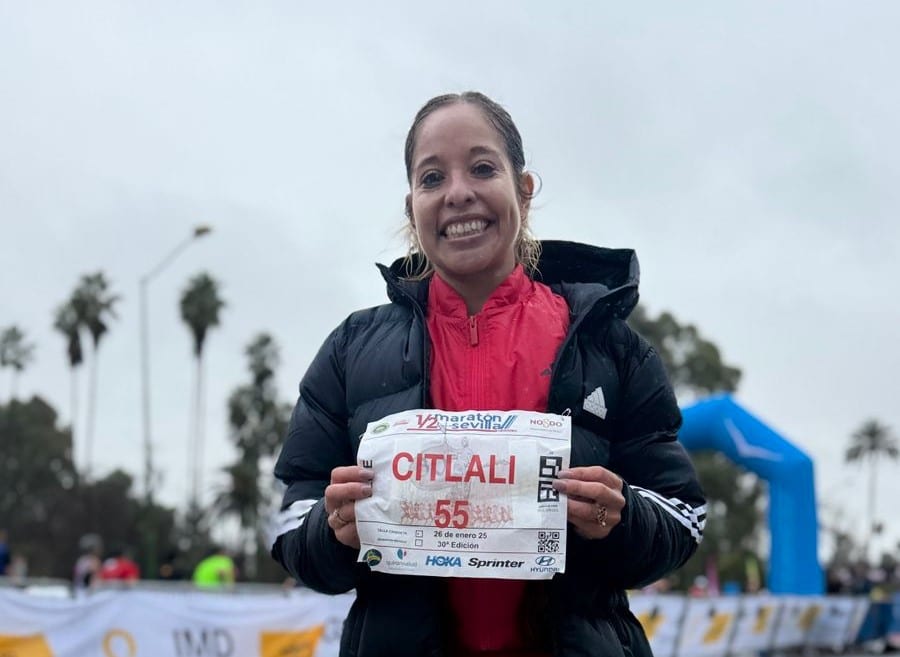 Citlali Cristian, durante el Medio Maratón de Sevilla