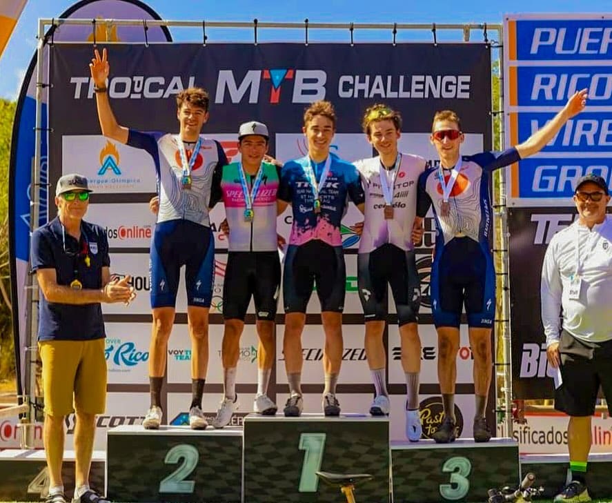 Carolina Flores se coronó en la prueba de Cross Country Sub-23 femenil, mientras que Iván Aguilar obtiene el segundo puesto en la carrera varonil