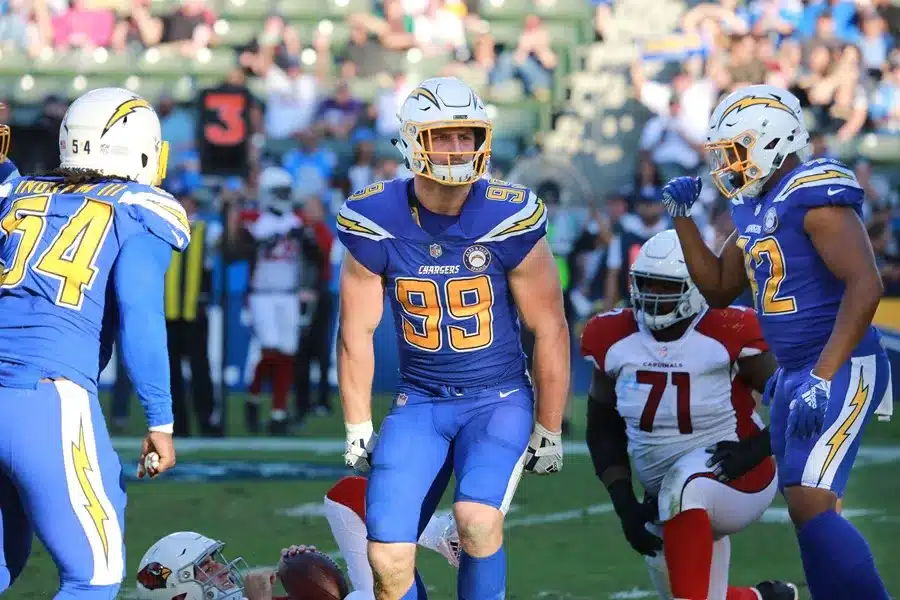 Joey-Bosa-c