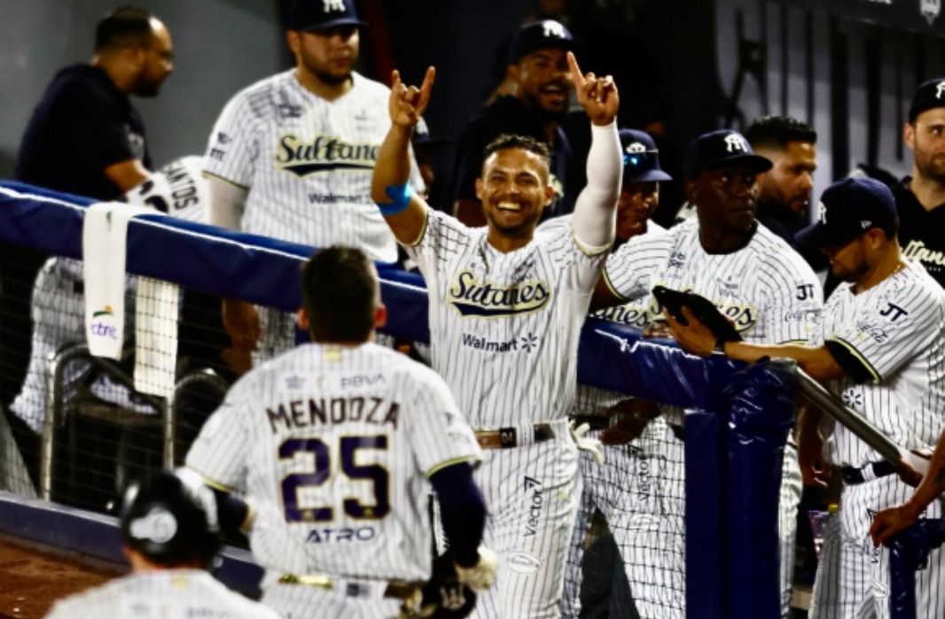 Sultanes vence a Dorados en el inicio de la serie.